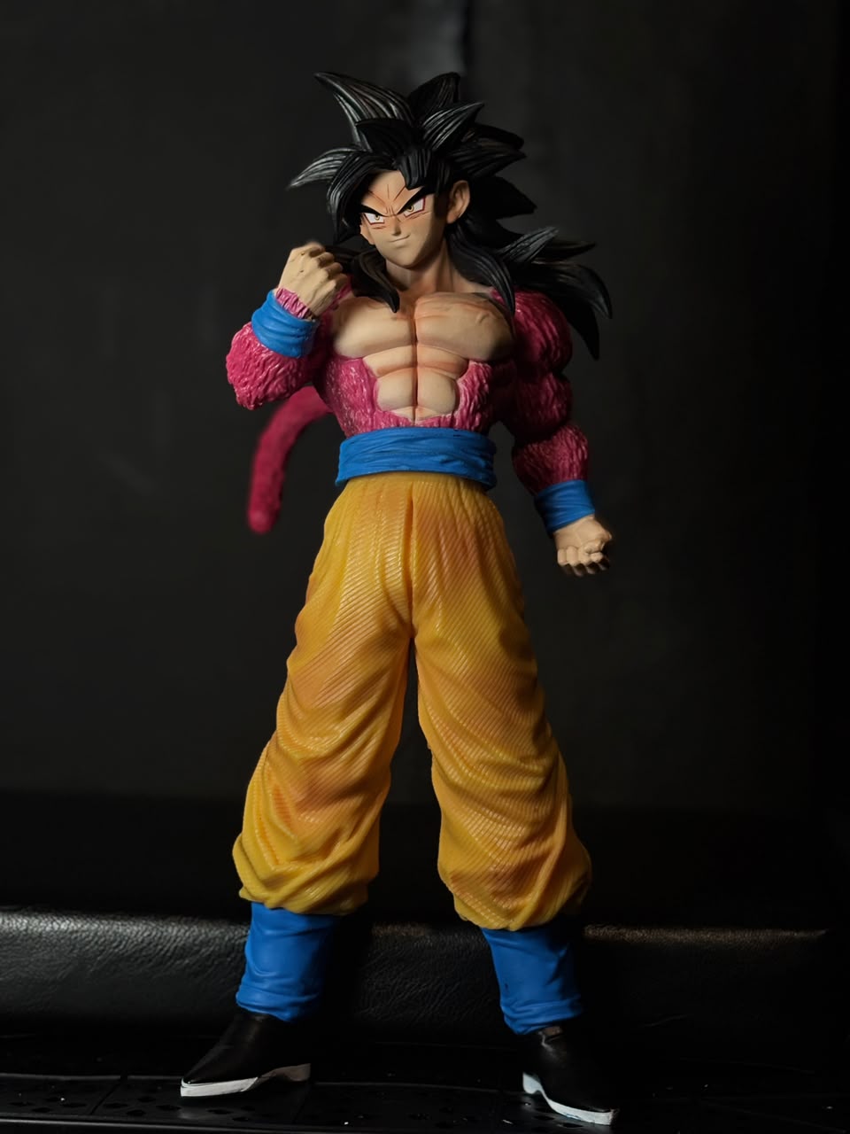 Goku SSJ4