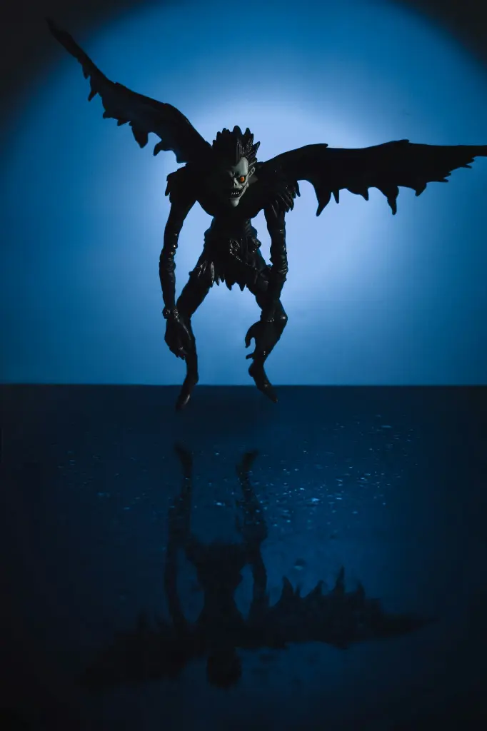 unsplash_kDoi_ragUEs_death note.webp