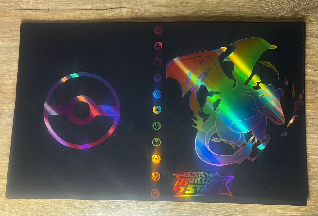 Album Coleccionador de Cartas Pokemon - Charizard