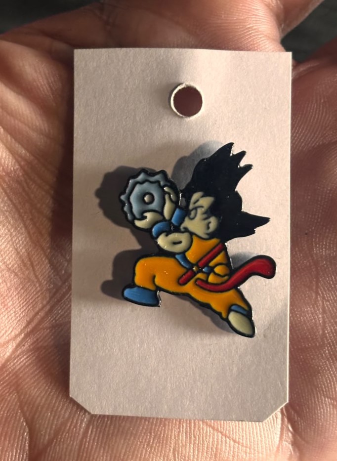 Pin Metálico - Goku niño