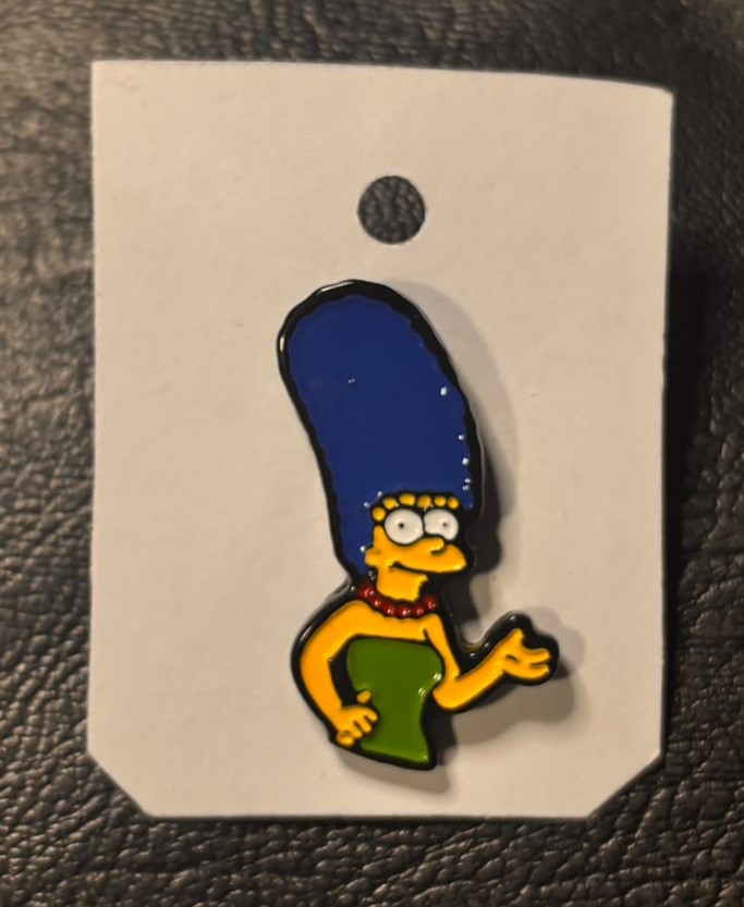 Pin Metálico - Marge Simpson